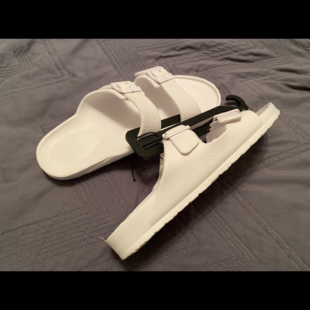 White slides - Picture 5 of 6